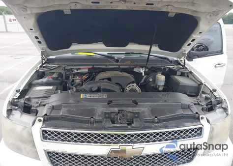 2008 Chevrolet Suburban 1500 Ltz from USA, damaged, VIN 3GNFK16Y68G177903